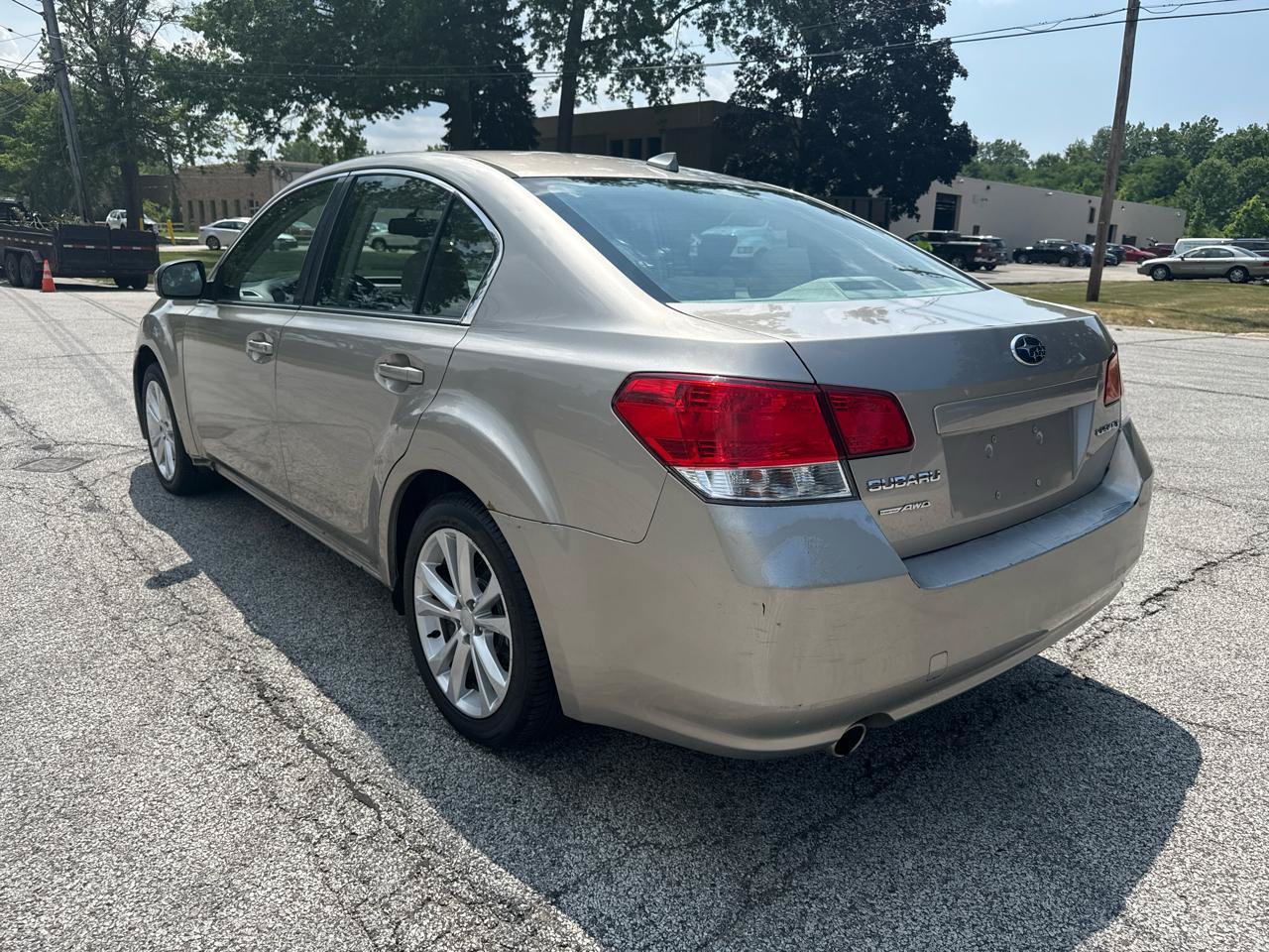 Used 2014 Subaru Legacy 2.5i Premium AWD/4WD image 7
