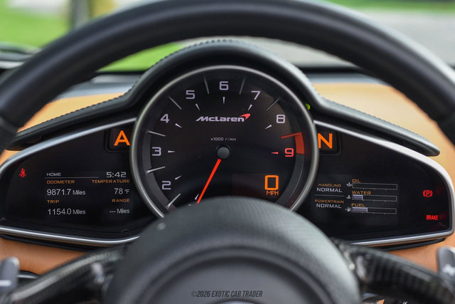 Used 2013 McLaren MP4-12C Spider RWD image 26