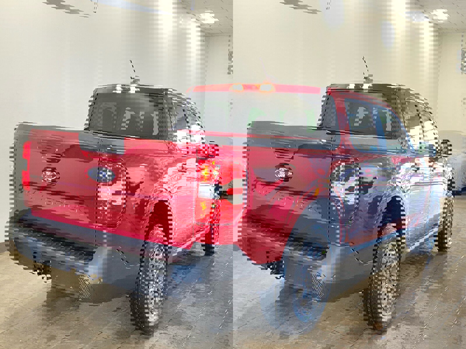 New 2026 Ford Maverick XLT image 15