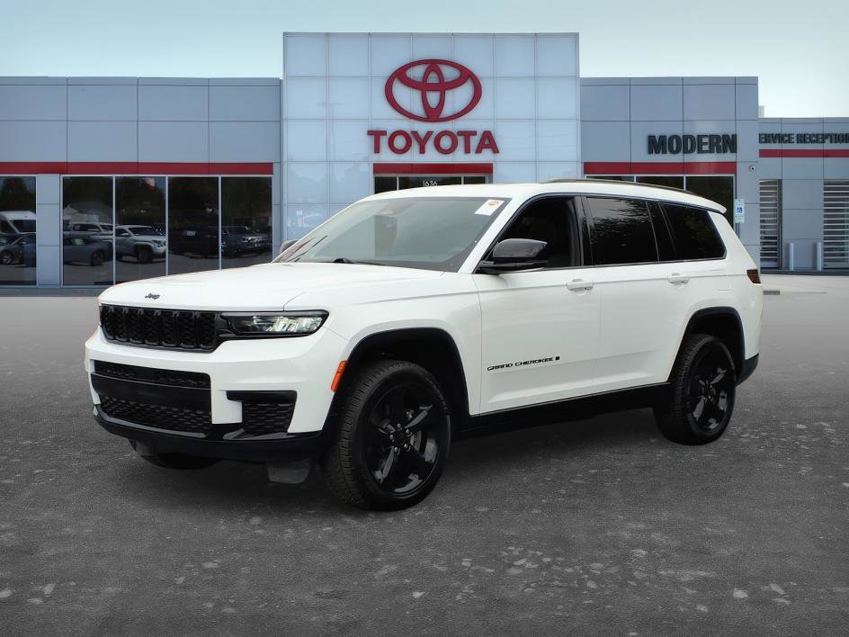 Used 2024 Jeep Grand Cherokee L Altitude