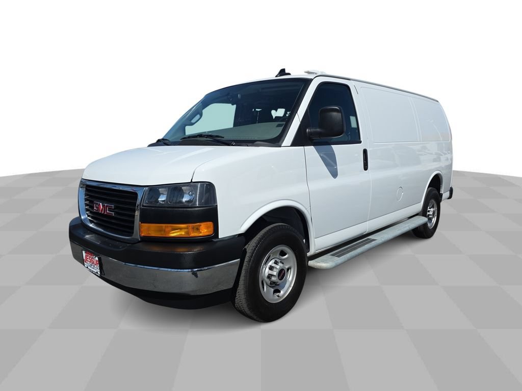 Used 2024 GMC Savana 2500 w/ Driver Convenience Package RWD image 4