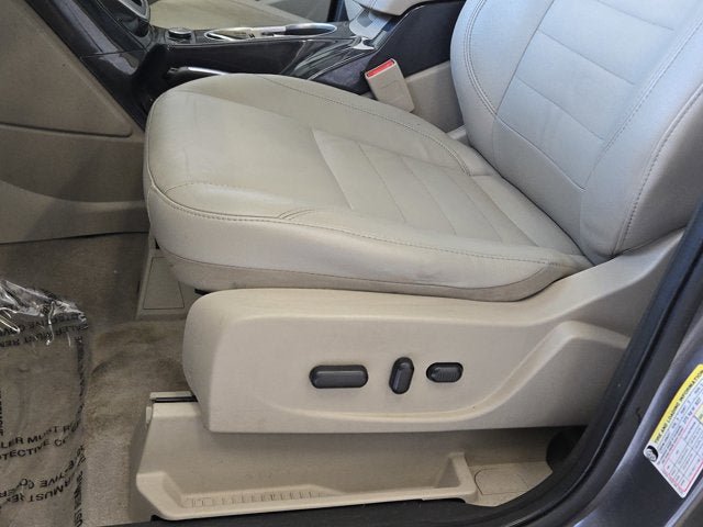 Used 2014 Ford Escape Titanium FWD image 22