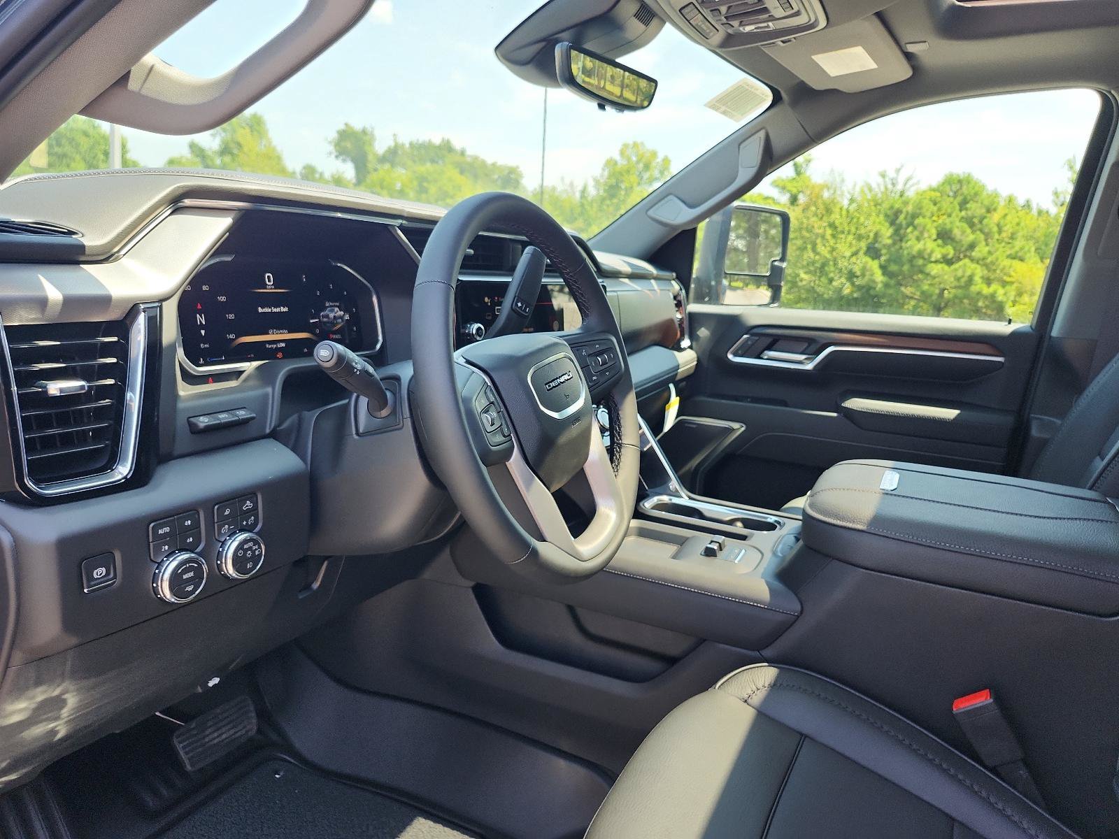 New 2026 GMC Sierra 3500 Denali w/ Denali Reserve Package AWD/4WD image 13