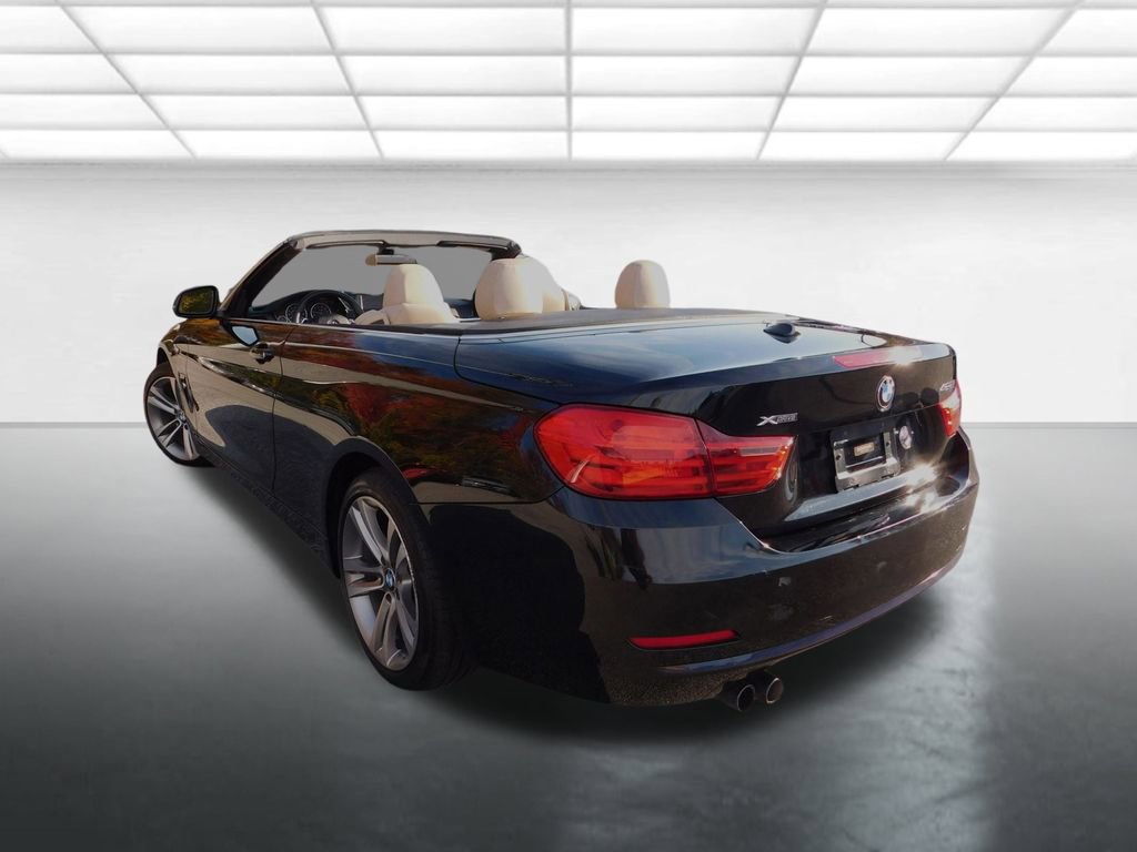 Used 2016 BMW 428i xDrive Convertible image 3