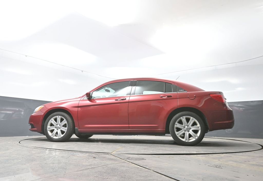 Used 2012 Chrysler 200 Touring w/ Cold Weather Group image 27