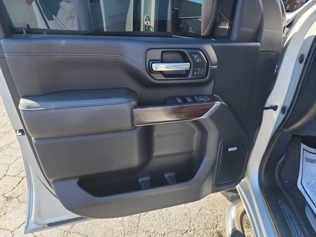 Used 2021 GMC Sierra 2500 SLT w/ SLT Preferred Package AWD/4WD image 10