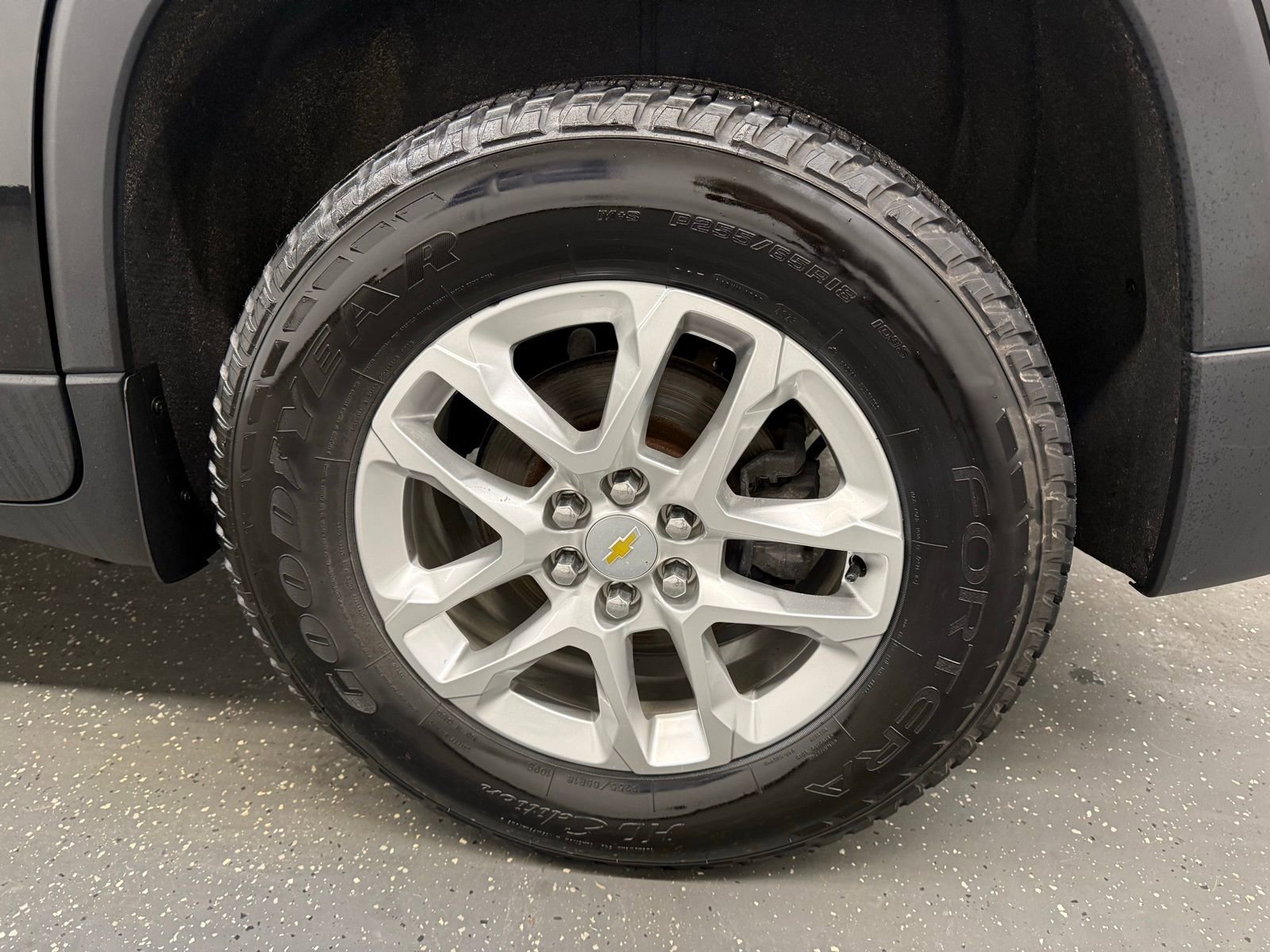 Used 2020 Chevrolet Traverse LT image 20