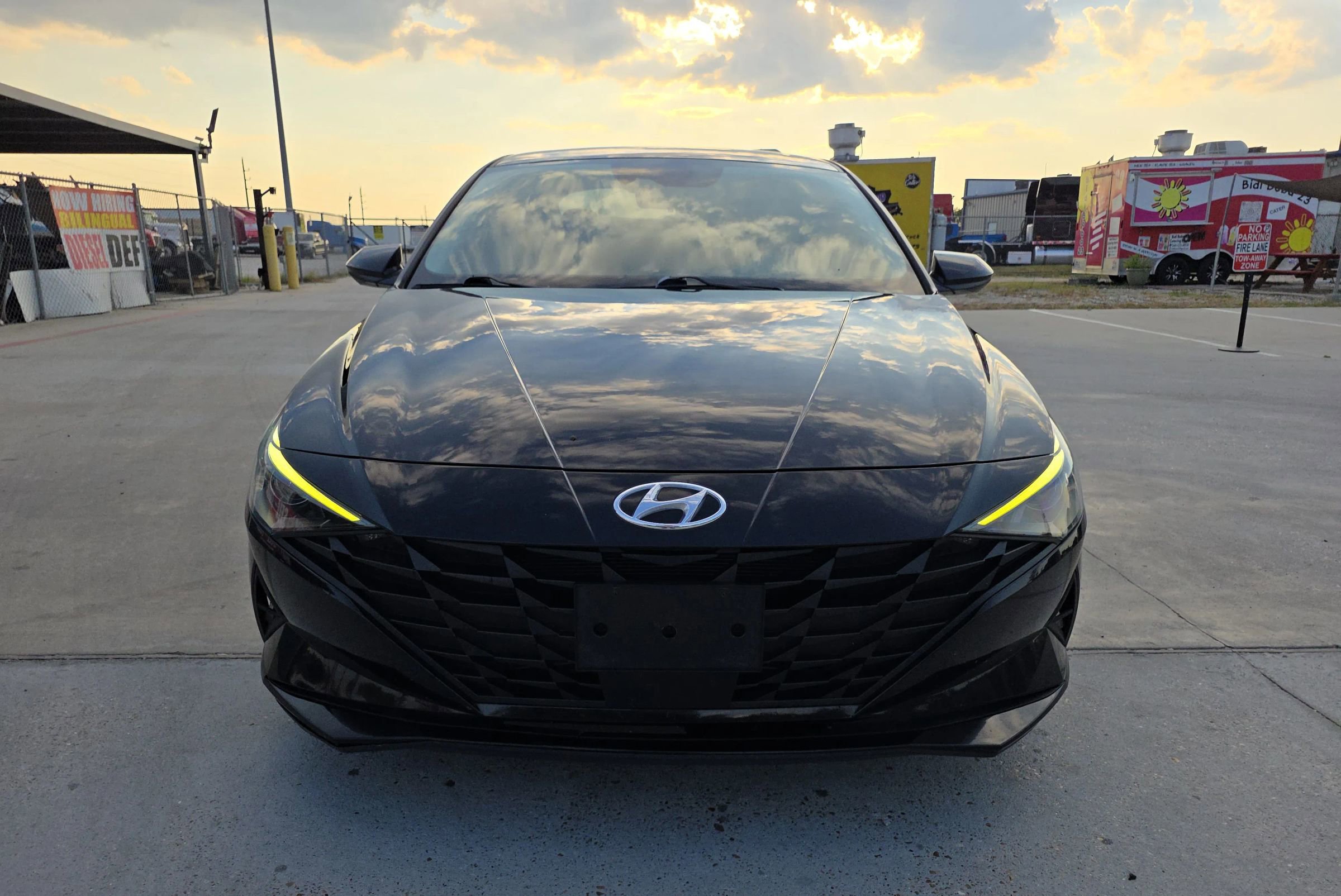 Used 2022 Hyundai Elantra SEL w/ Convenience Package image 5