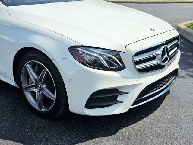 Certified 2020 Mercedes-Benz E 350 4MATIC Sedan w/ Parking Assistance Package image 4