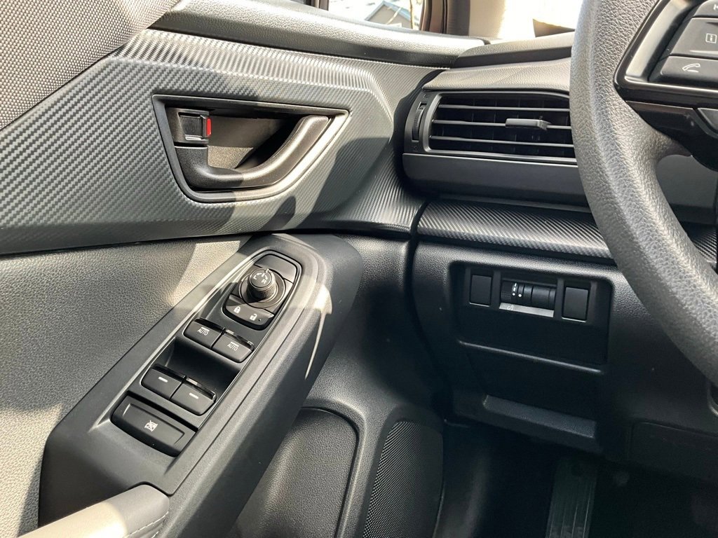Certified 2025 Subaru Crosstrek 2.0i Premium image 23