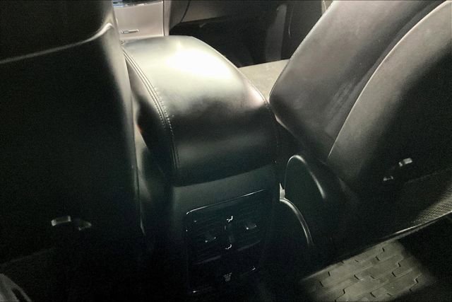 Used 2019 Jeep Grand Cherokee Altitude image 10