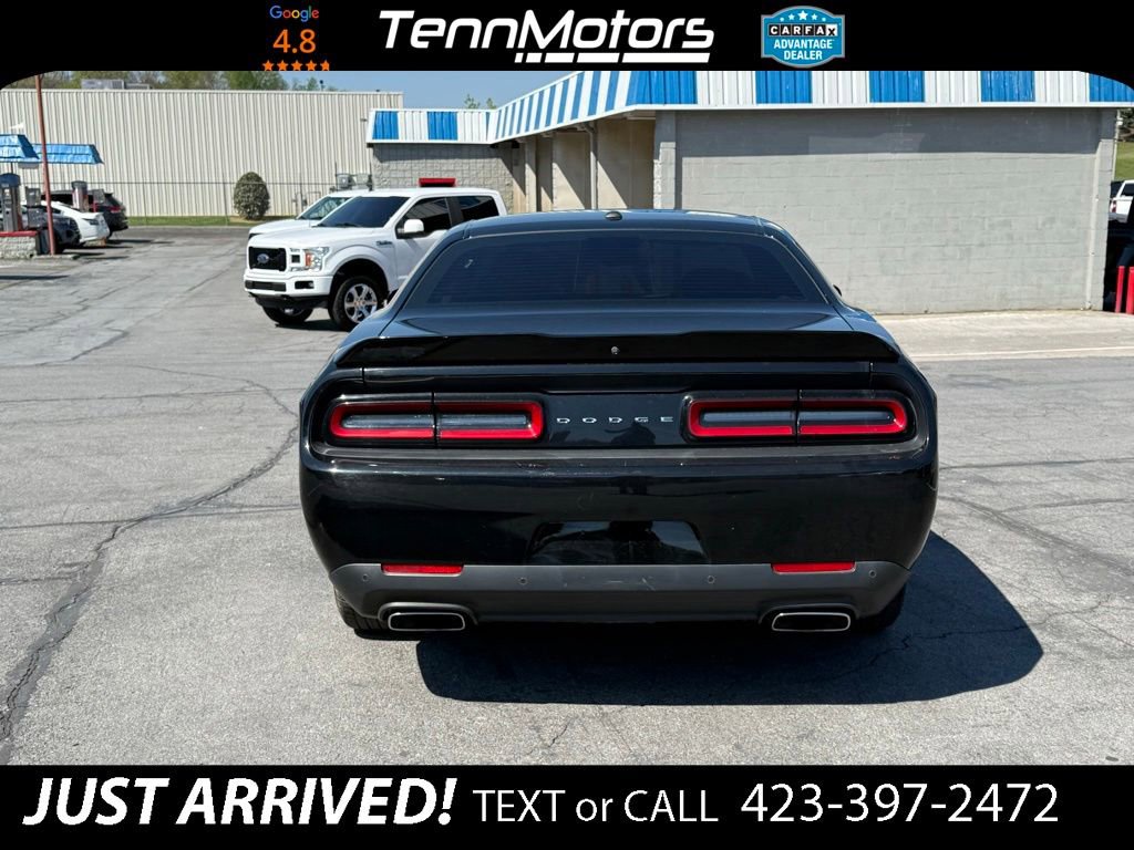 Used 2022 Dodge Challenger R/T image 6