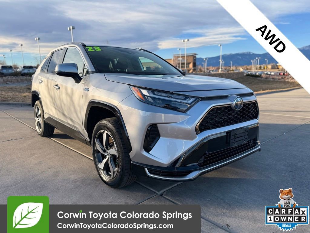 Used 2023 Toyota RAV4 SE