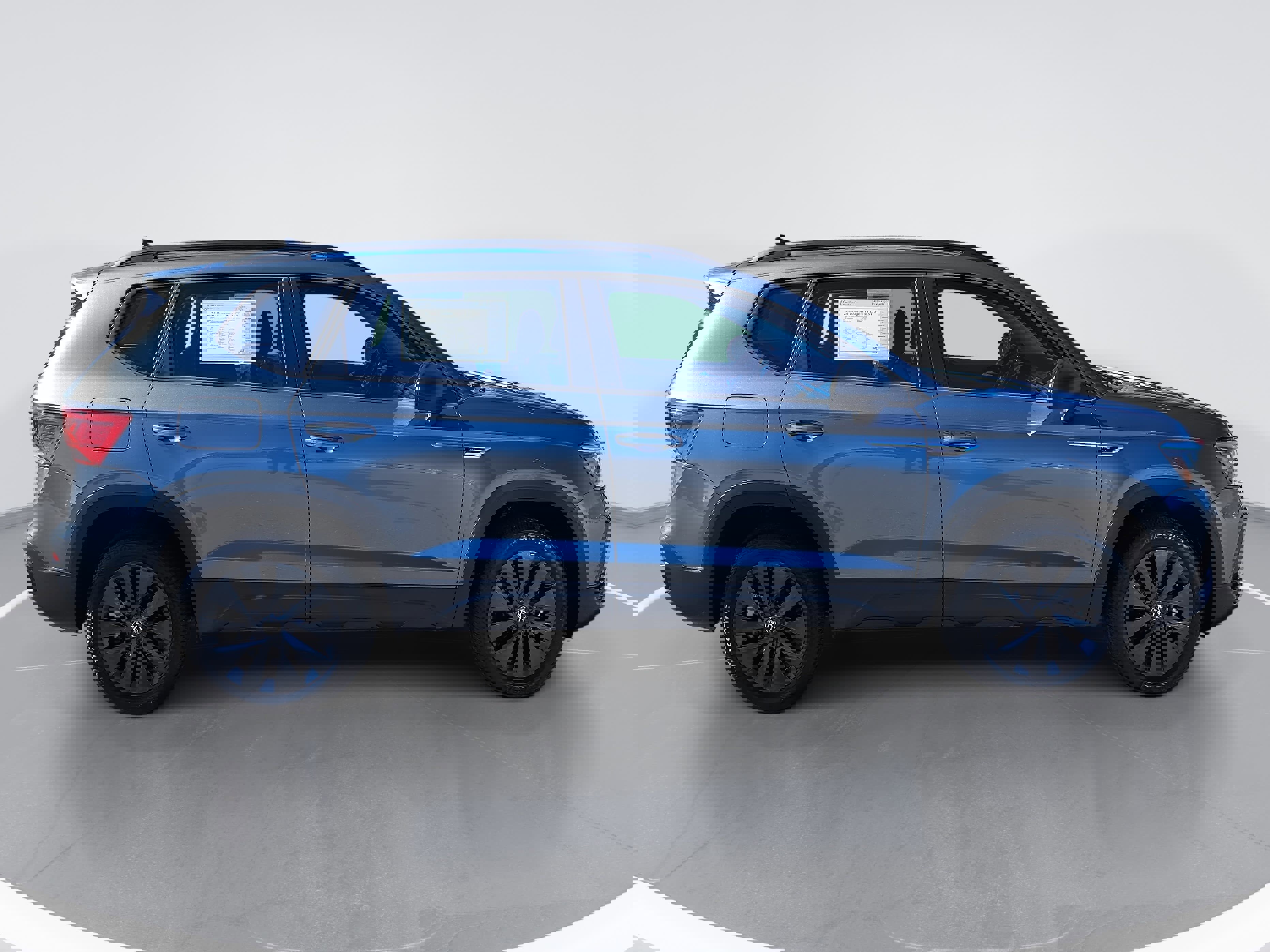 Used 2024 Volkswagen Taos S image 2