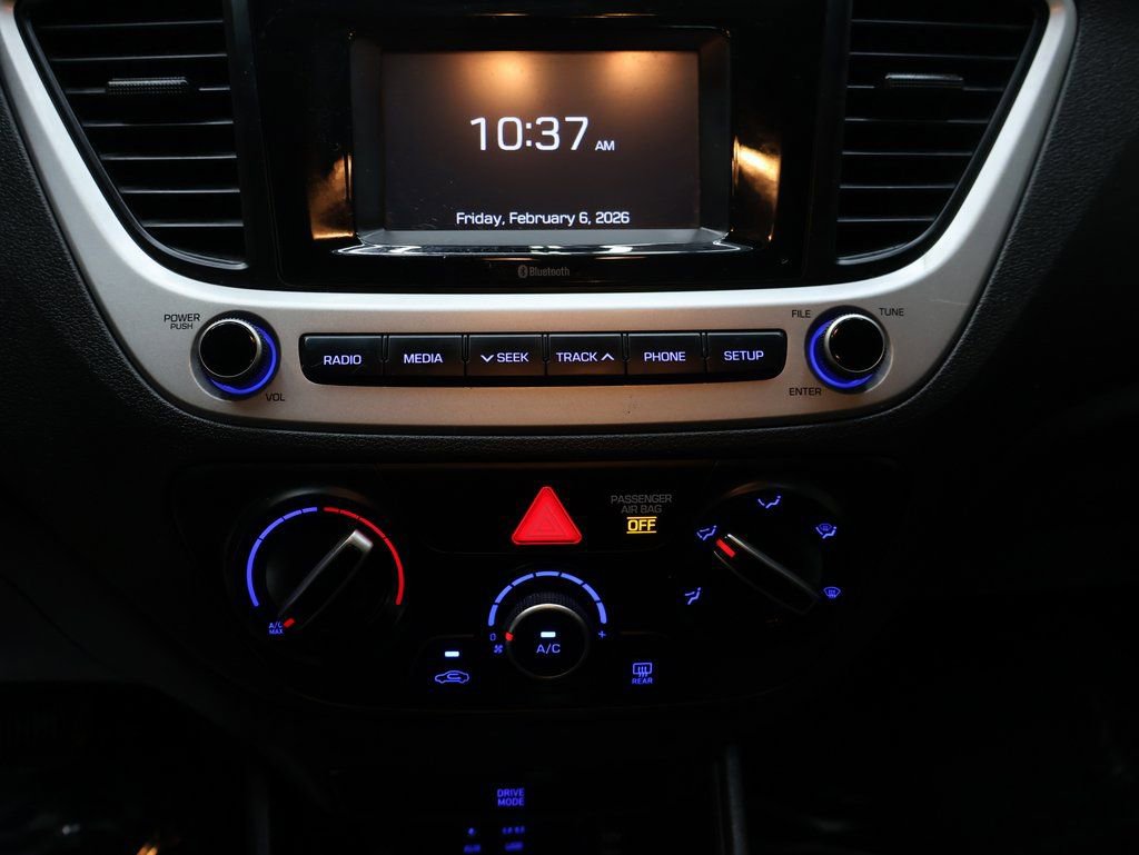 Used 2021 Hyundai Accent SE image 21