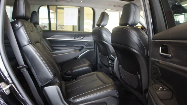 Used 2022 Jeep Grand Cherokee L Limited image 35