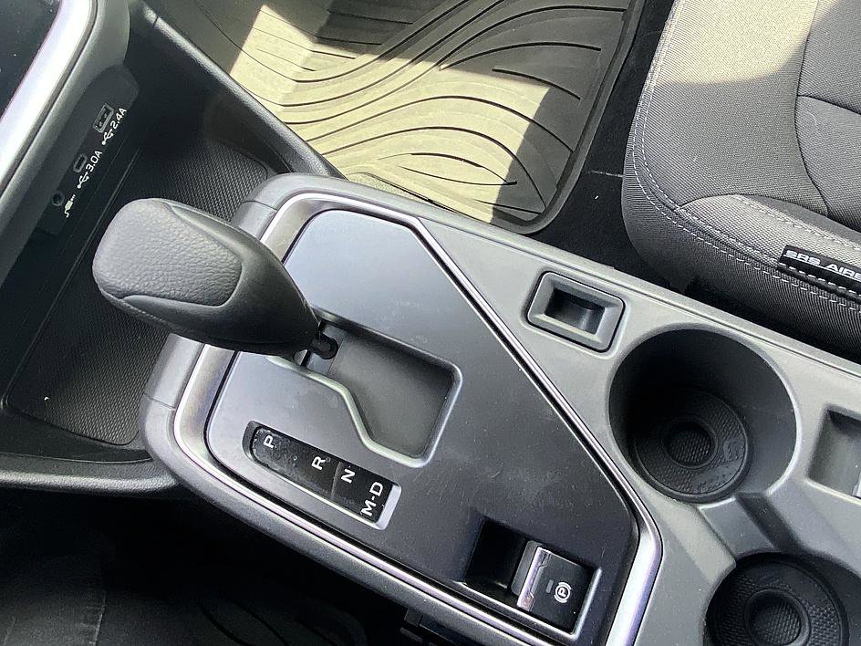 Used 2025 Subaru Crosstrek 2.0i Premium w/ Convenience Package #2 image 13