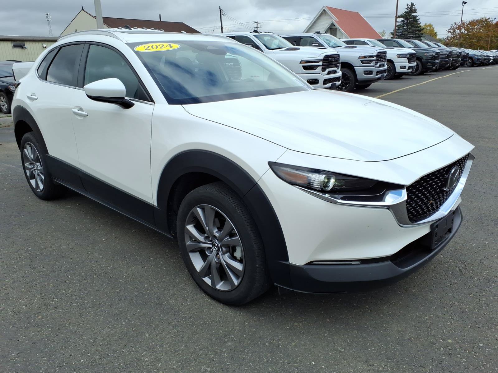 Used 2024 MAZDA CX-30 AWD 2.5 S w/ Preferred Package image 3