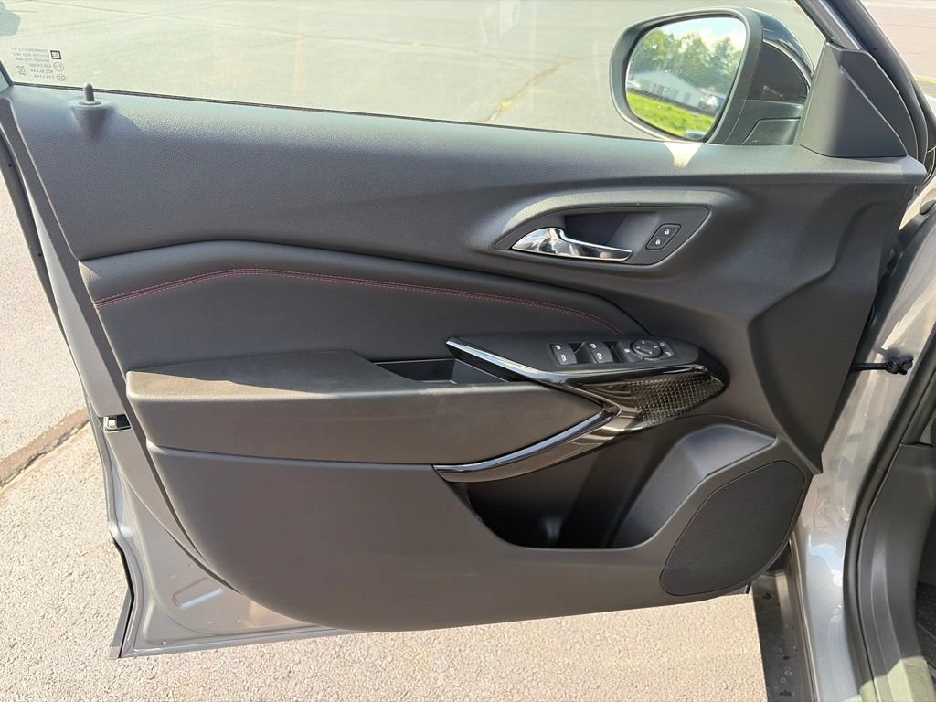 New 2026 Chevrolet Trax RS w/ Driver Confidence Package FWD image 12