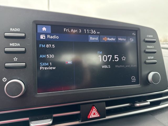 Used 2023 Hyundai Elantra SEL image 5