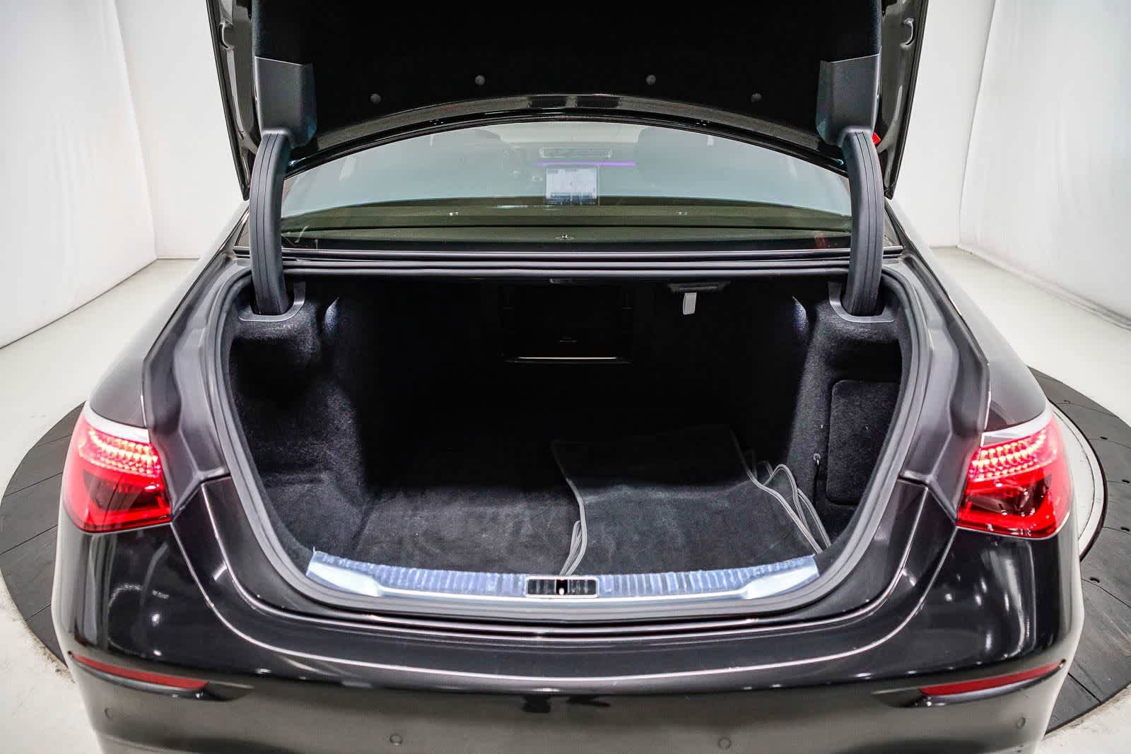 Used 2023 Mercedes-Benz S 580 4MATIC Sedan image 27