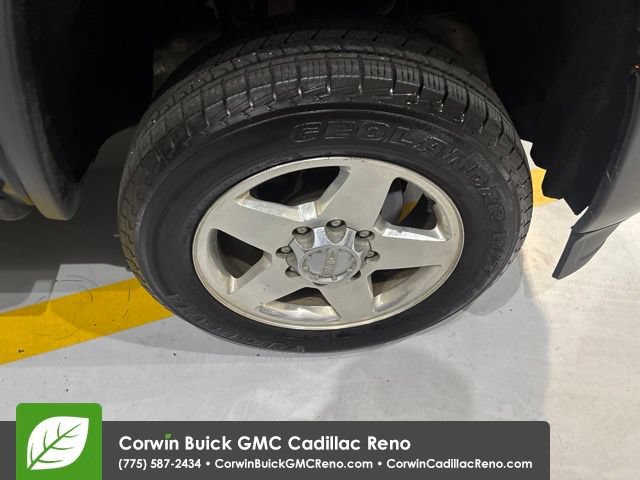 Certified 2015 GMC Sierra 2500 Denali w/ Duramax Plus Package AWD/4WD image 36