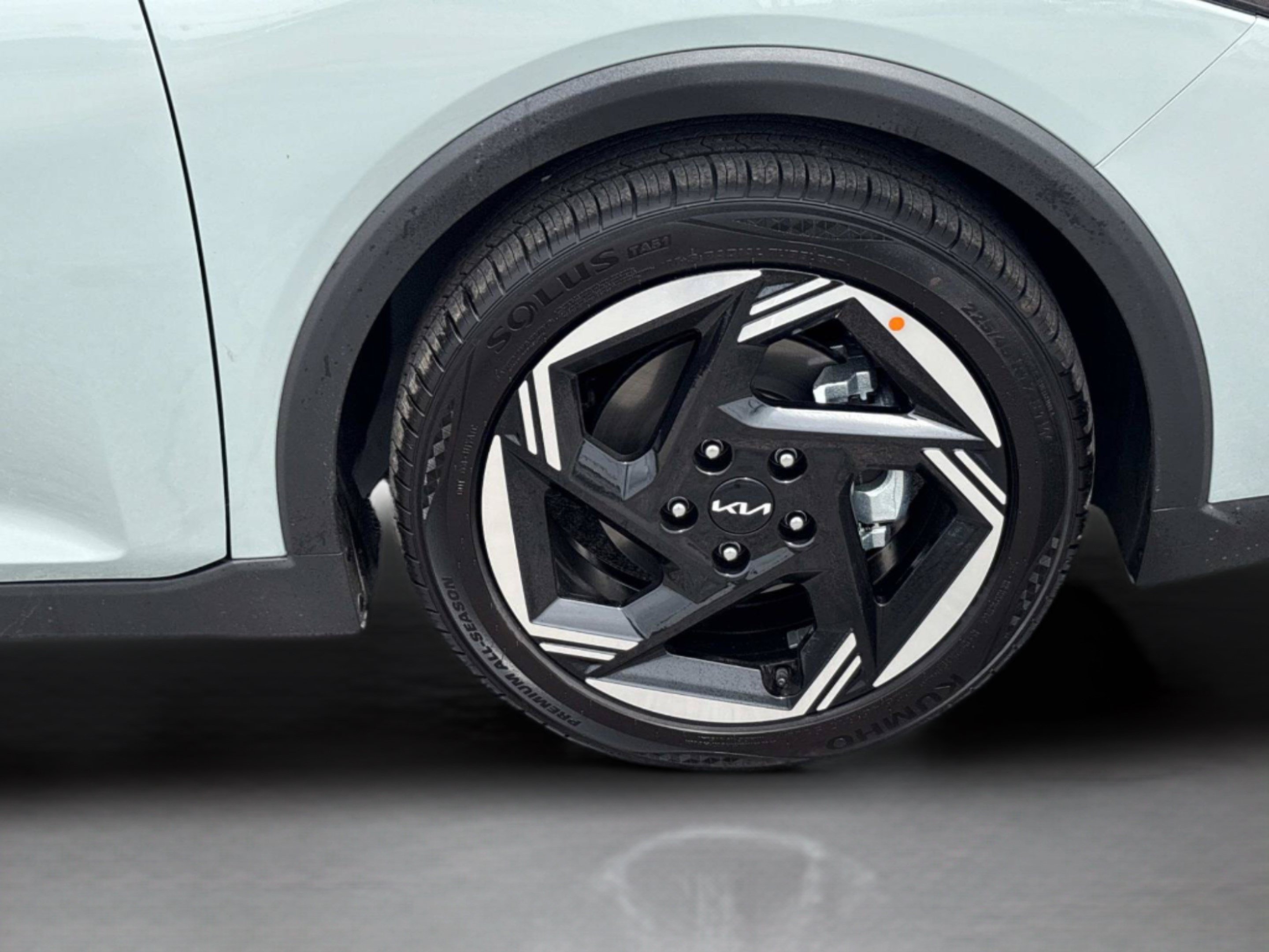New 2026 Kia K4 EX FWD image 9