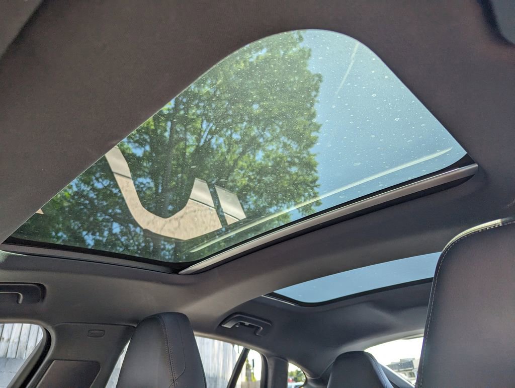 Used 2021 Porsche Panamera RWD image 17