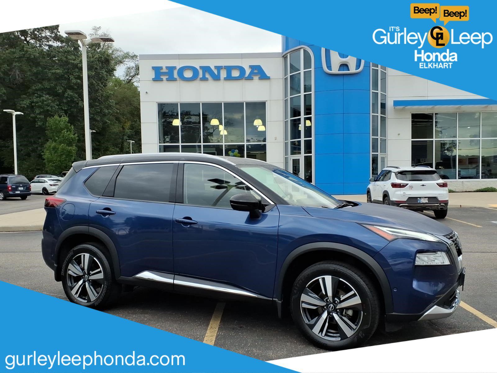Used 2023 Nissan Rogue Platinum AWD/4WD image 1