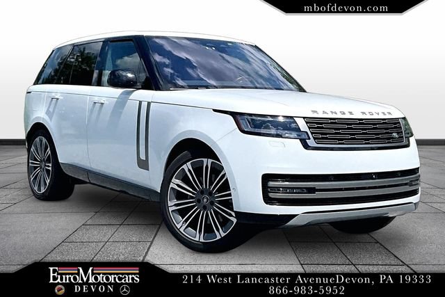 Used 2023 Land Rover Range Rover SE AWD/4WD image 1