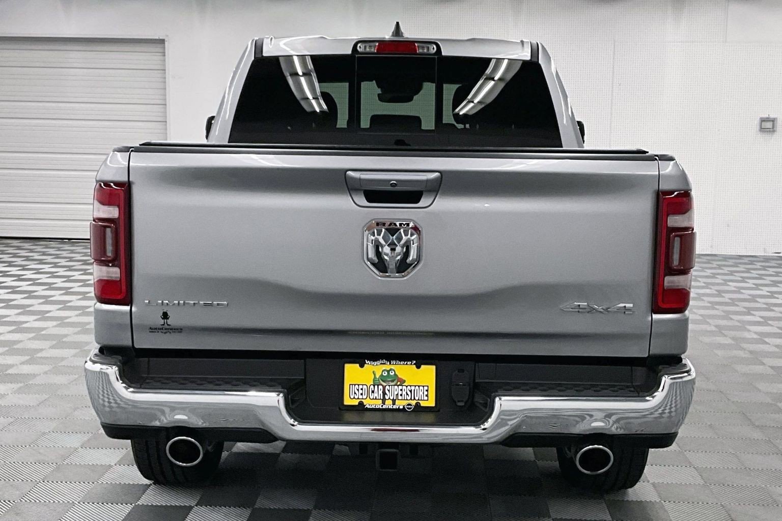 Used 2024 RAM 1500 Limited AWD/4WD image 5