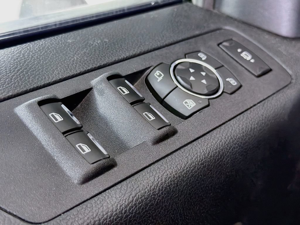 Used 2018 Ford F350 Lariat w/ Lariat Ultimate Package AWD/4WD image 22