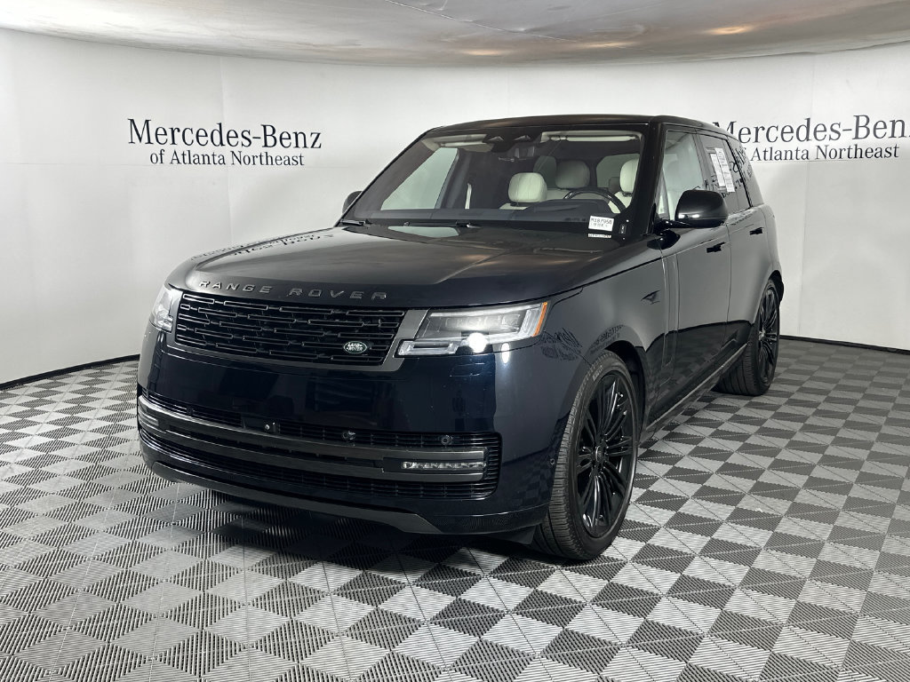 Used 2023 Land Rover Range Rover SE AWD/4WD image 3