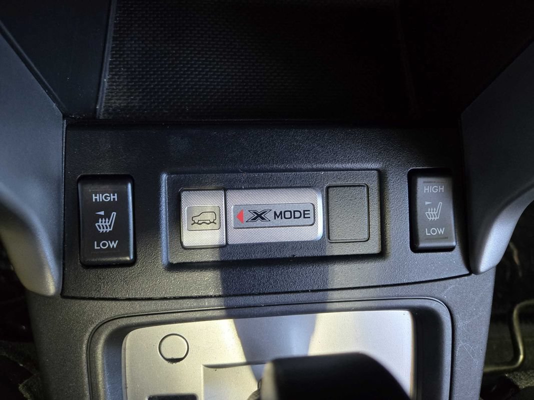Used 2014 Subaru Forester 2.5i Limited AWD/4WD image 18