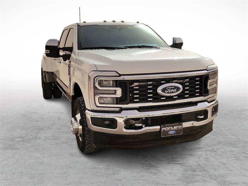 Used 2023 Ford F350 King Ranch w/ Chrome Package image 2