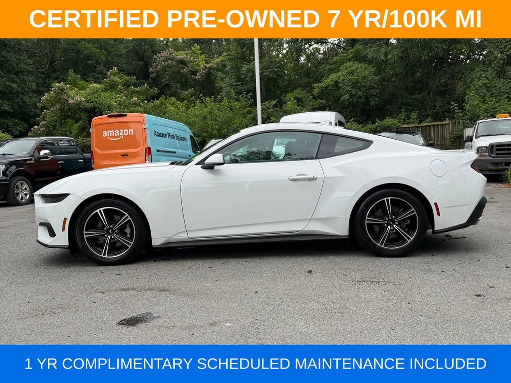 Used 2025 Ford Mustang Premium RWD image 4