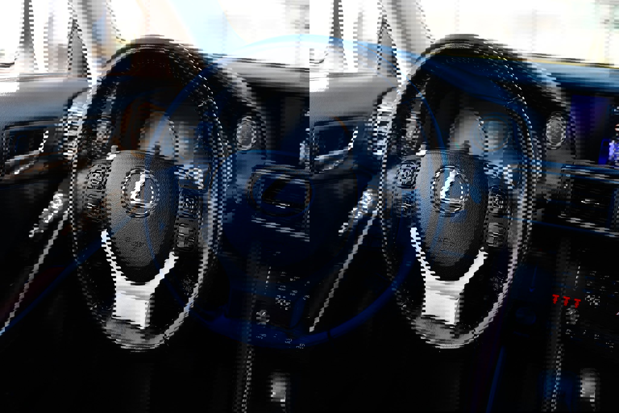 Used 2017 Lexus IS 200t image 33