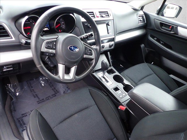 Used 2016 Subaru Outback 2.5i AWD/4WD image 10