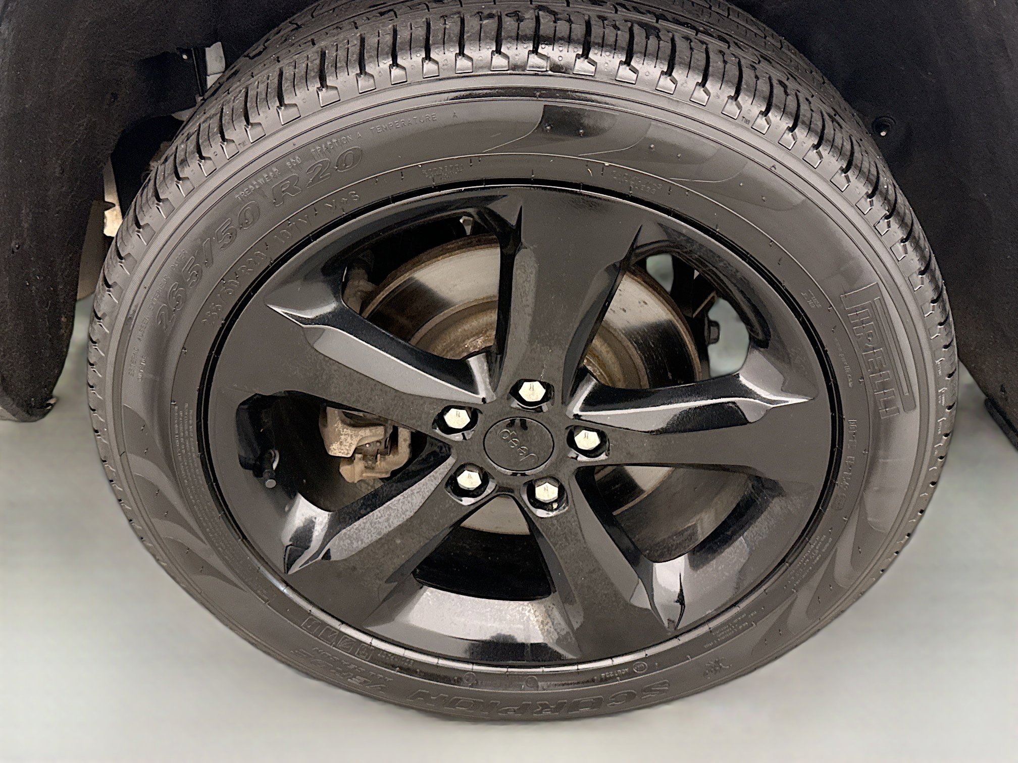 Used 2023 Jeep Grand Cherokee L Limited w/ Luxury Tech Group II image 29