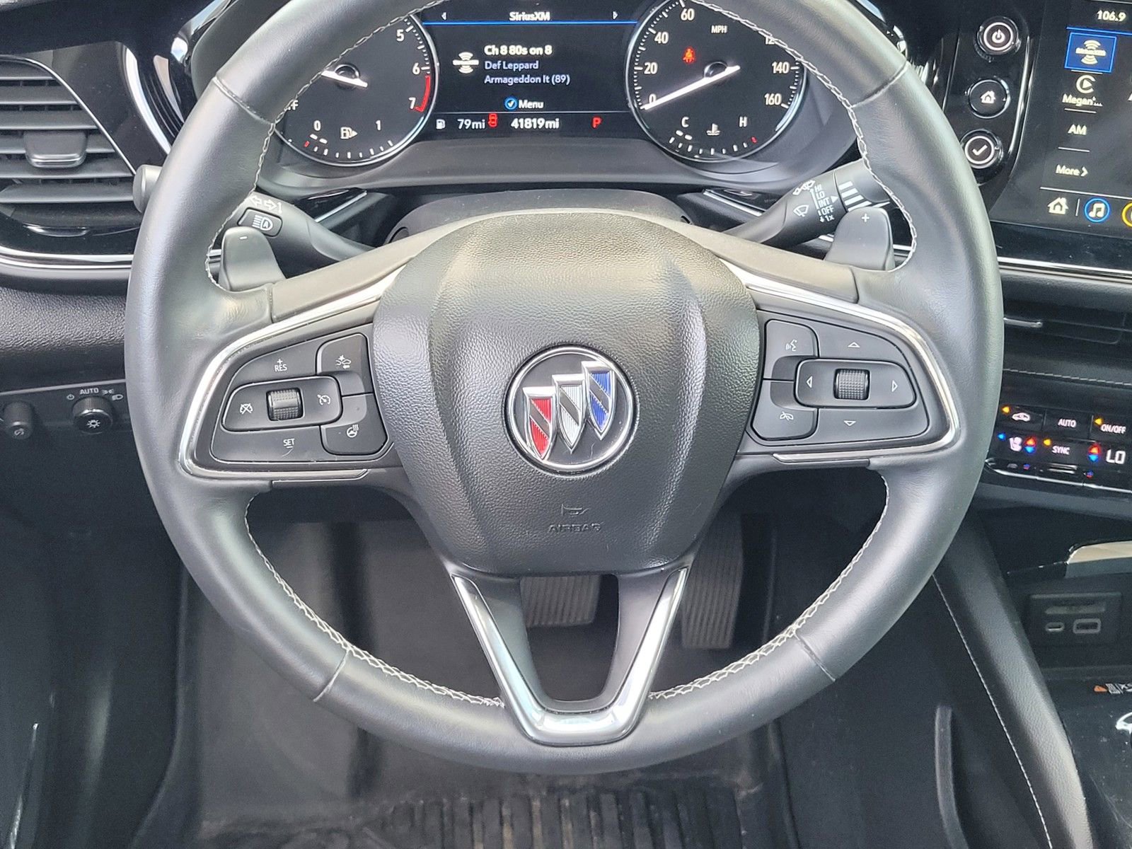 Used 2022 Buick Envision Avenir w/ Safety Package image 12