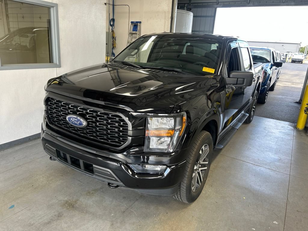 Used 2023 Ford F150 XL w/ STX Appearance Package AWD/4WD image 2