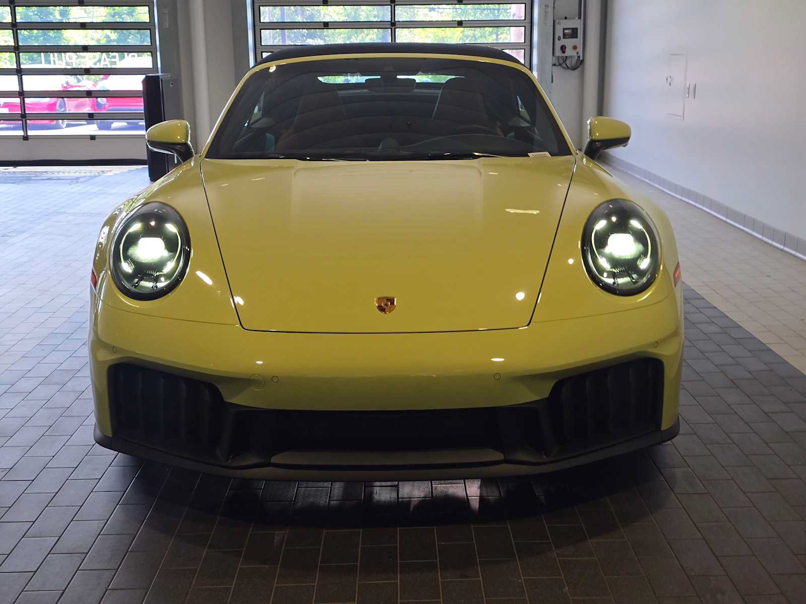 Used 2026 Porsche 911 Carrera 4 GTS AWD/4WD image 10