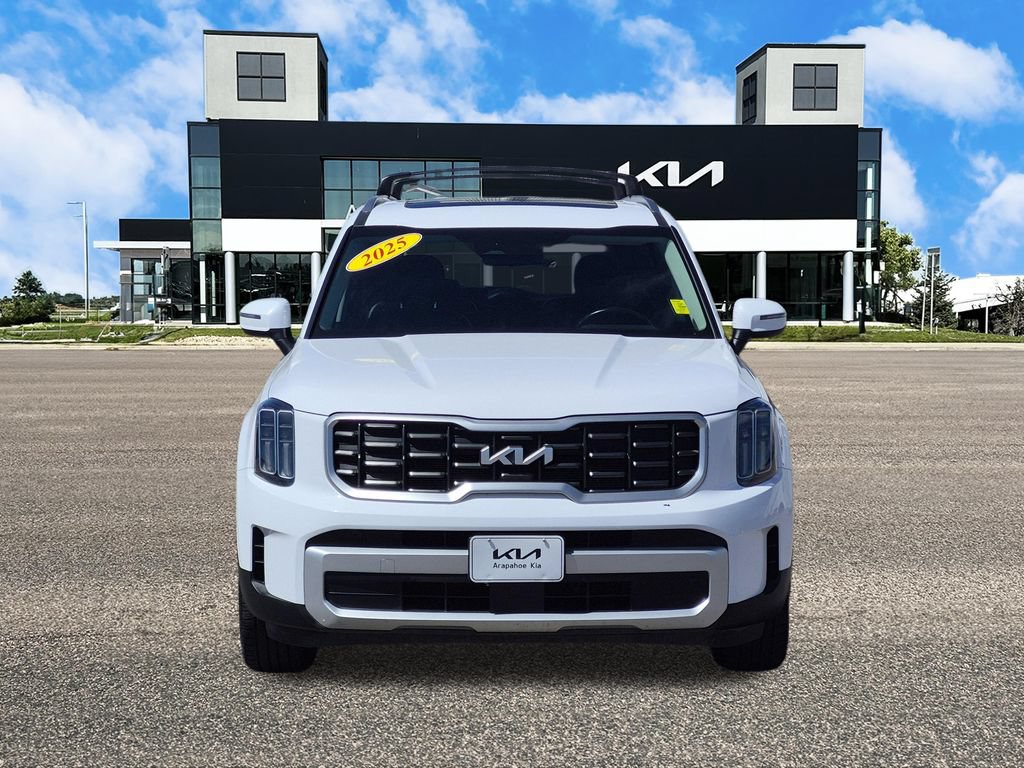 Used 2025 Kia Telluride S AWD/4WD image 3
