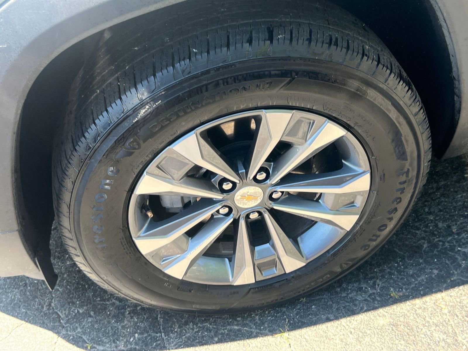 Used 2025 Chevrolet Equinox LT image 25