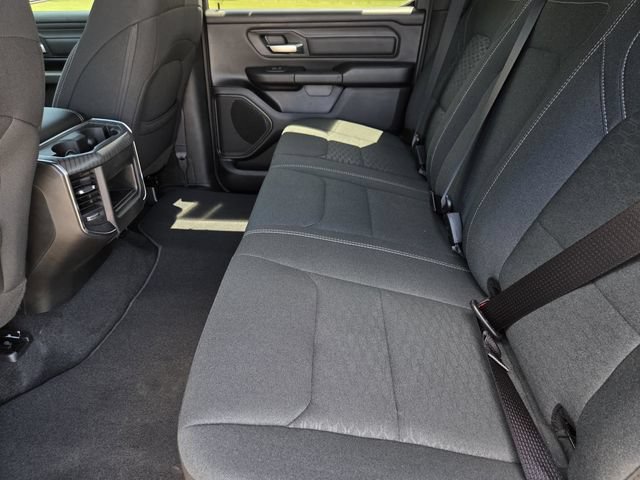 New 2026 RAM 1500 Express AWD/4WD image 23