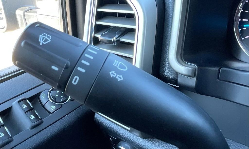 Used 2017 Ford F250 Lariat w/ Lariat Value Package AWD/4WD image 20