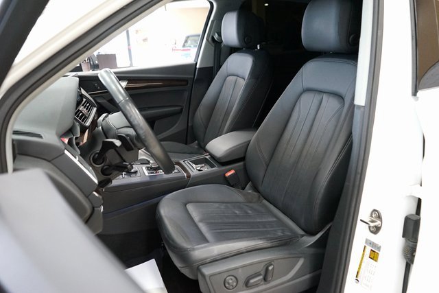 Used 2019 Audi Q5 2.0T Premium image 2