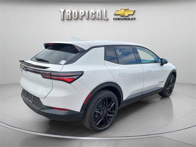 New 2026 Chevrolet Equinox EV LT image 5