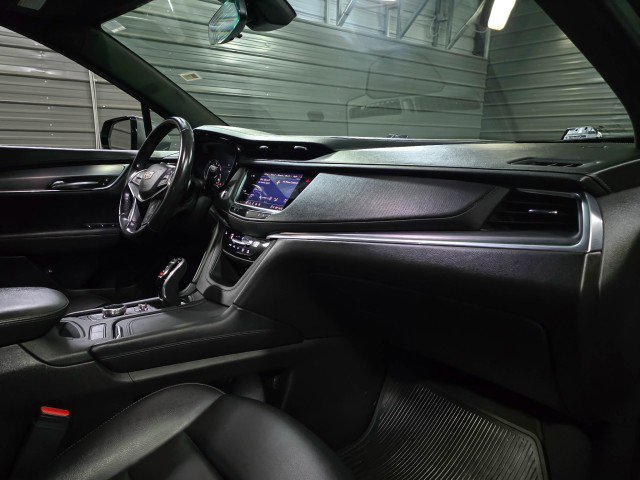 Used 2021 Cadillac XT5 Luxury image 12