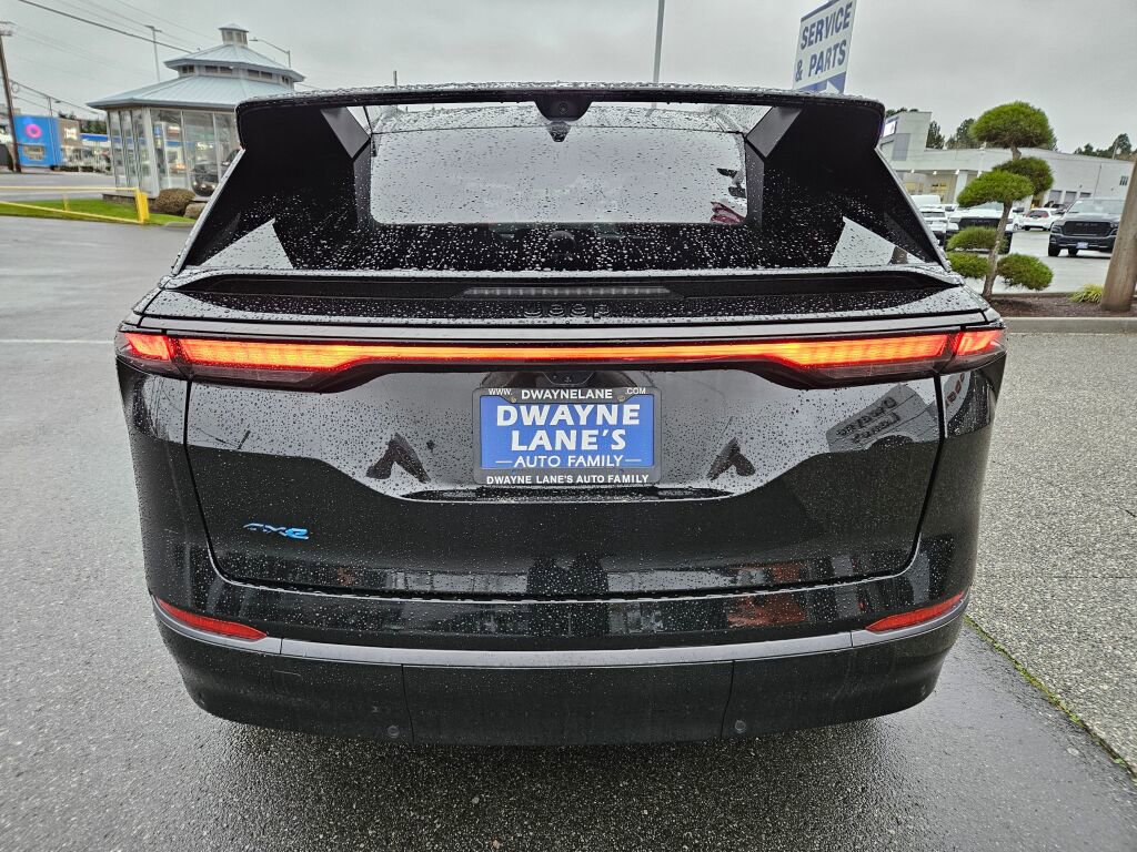 Used 2024 Jeep Wagoneer Launch Edition image 4